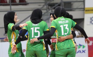 Hasil Perdana Yang Manis, Tim Putri Gresik Petrokimia Taklukan Bandung BJB Tandamata 3-1 di Putaran I Proliga 2022