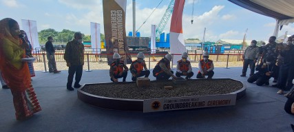 Menko Perekonomian Airlangga Hartarto dan Menperin Agus  Gumiwang Lakukan Groundbreaking Perluasan Pabrik Smelting