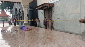 Dikira Tidur, Gelandangan Perempuan Ternyata Sudah Tidak Bernyawa di Alun-alun Ponorogo