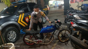 Puluhan Pebalap Liar Kocar Kacir Diobrak Personel Polres Gresik