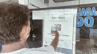 Masuk Satlantas Polres Jombang, Wajib Scan Aplikasi Peduli Lindungi