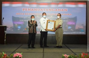 Program PTSL Sukses, Lamongan Deklarasikan Desa Lengkap Terbanyak se-Indonesia