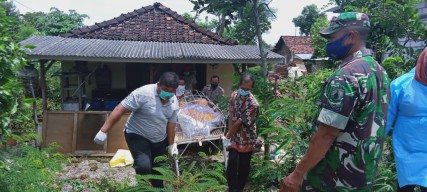 Hidup Sebatang Kara, Warga Bekare Ponorogo Ini Membusuk di Rumah