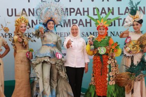 Peringati Hari Peduli Sampah Nasional, Pemkab Bojonegoro Adakan Festival Daur Ulang Sampah