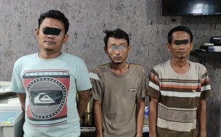 Gelapkan Ribuan Botol Minyak Goreng, Warga Bojonegoro dan Surabaya Diciduk Polisi