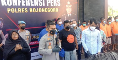 Datang ke Bojonegoro, Warga Gresik dan Surabaya Ini Malah Curi HP di Kantor BPN