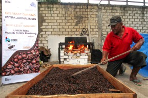 Binaan Semen Gresik, Omzet UMKM Produk Kopi di Rembang Ratusan Juta per Bulan