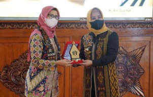 Pemkab Blitar dan Pemkot Mojokerto Sepakati Kerja Sama Sektor Ekonomi dan Pariwisata