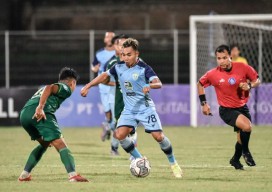 Bermain Imbang 2-2, Persebaya Berbagi Poin Dengan Persela