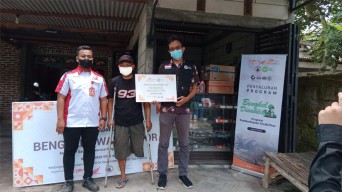 Kontribusi Nyata, MPM Honda Jatim Bina Difabel Pemilik Bengkel Motor