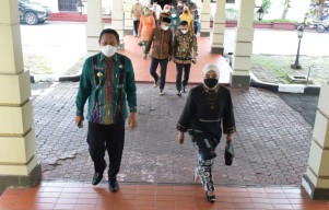 Diyah Ambarwati Jabat Kajari Lamongan, Begini Harapan Pak Yes