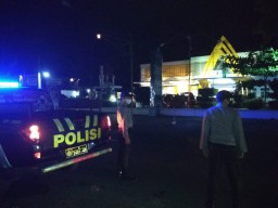 Antisipasi Kejahatan Malam, Polsek Kalangbret Aktifkan Patroli Blue Light
