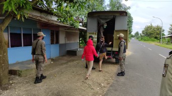 Warkop Mesum di Gresik Dirazia Satpol PP, Delapan Wanita Pramusaji Diamankan