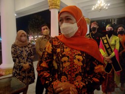 Jelang Ramadhan, Khofifah Imbau Imam dan Marbot Masjid Segera Vaksin