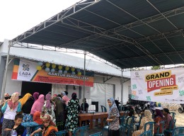 Gandeng BUMDes, Warga Dukun Gresik Gelar Bazar Minyak Goreng