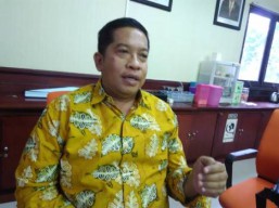 DPRD Minta Pemkot Tindak Bangunan Liar di Atas Saluran Air