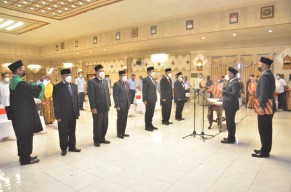 PR dari Bupati, Direksi Perumda Giri Tirta Harus Atasi Dua Hal
