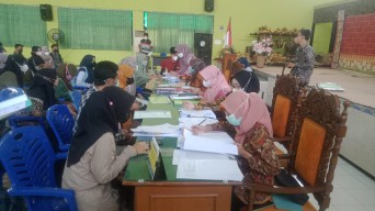 342 Mahasiswa Terima Beasiswa Program Satu Desa Dua Sarjana