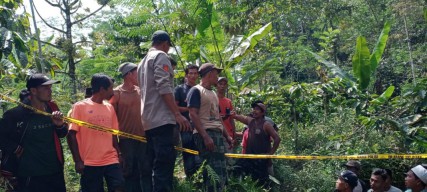 Warga Tiris Probolinggo Ditemukan Tewas Penuh Luka Bacok, Diduga Korban Carok