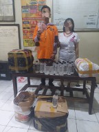 Gara Gara Arak Jowo, Pasangan Kekasih ini Ditangkap Polisi di Tulungagung