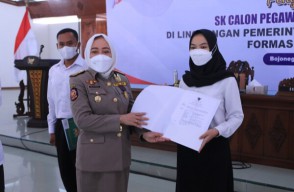 Bupati Anna Minta ASN Baru Bojonegoro Jadi Pelayanan Masyarakat yang Baik