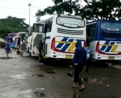 Tanpa Karcis, Sopir Bus Keluhkan Kenaikan Tarif Parkir di Wisata Ceng Hoo
