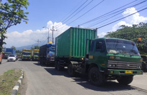 Solar Langka, Antrean di SPBU Sidoarjo Mengular Hampir 1 KM