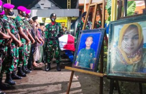 Pasutri Sertu Eka dan Bidan Sri,  Korban Serangan KKB di Papua Dimakamkan di Sukodono Sidoarjo