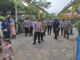 Kapolres Gresik Pimpin Jajaran Pantau Arus Balik Wilayah Selatan
