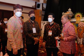 Terima 5 Arahan dari Wapres, Wagub Emil : Kami Pegang dan Jadikan Referensi