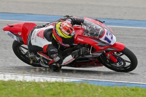 Pebalap Belia Astra Honda Ini Bikin Bangga di Thailand
