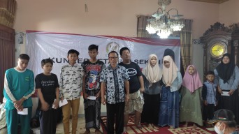 Anggota DPR RI Komisi VI Ajak Warga Lamongan Mandiri Secara Ekonomi