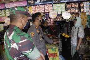 Sidak ke Pasar, Harga Migor  Curah di Jombang Sesuai HET