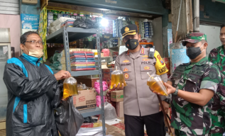 Pedagang di Pasar Jual Migor Curah di Atas HET, Kapolresta Sidoarjo : Tidak Dibenarkan