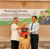 Jalin Sinergi Perkara Hukum, Kejari Teken MoU dengan Perhutani