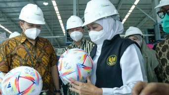 Bukan Main ! Bola Resmi Piala Dunia 2022 Diproduksi di Madiun