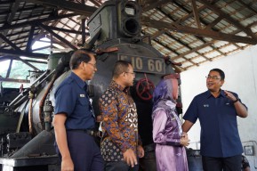 Sinergi 4 BUMN, Perbaikan Prasarana dan Sarana KA Sawahlunto - Muaro Kalaban Dimulai