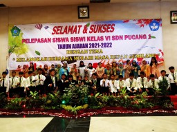 Berikan Ruang Ekspresi Peserta Didik, SDN Pucang 1 Sidoarjo Gelar Perpisahan