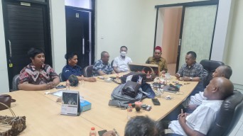 KPU Surabaya Gelar Audiensi dengan PWI Jatim, Bahas Demokrasi