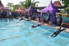 Swimming Competition for Students Piala Bupati Lamongan Digelar