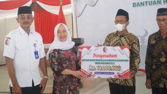 Jumat Berkah, 235 Mushola Dapat Bantuan Dari Pemkab Bojonegoro