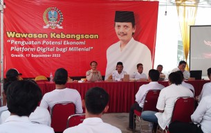 Anggota DPRD Jatim Gus Rofik Ajak Anak Muda Pangkah Wetan Gresik Bangun Ekonomi Digital