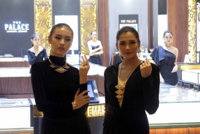 Hadir di Pakuwon Mall Surabaya, CMK Buka Cabang dengan Beragam Koleksi Perhiasan