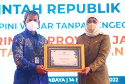 Berhasil Pertahankan Opini WTP, Pemprov Jatim Terima Penghargaan dari Menkeu RI