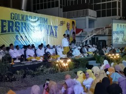 Ajak Kebaikan, Golkar Jatim Sebarkan Semangat Bersholawat