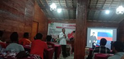 Perkuat Nasionalisme Masyarakat, Anggota DPRD Kab. Pasuruan Berikan Wawasan Kebangsaan