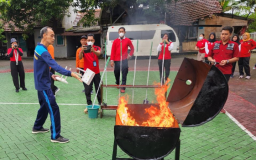 Kemenkumham Jatim Musnahkan Barang Sitaan dari Rutan Se-Jatim