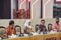 RUPLSB Bank Jatim Berhentikan Direktur Kepatuhan dan Angkat Dua Direksi Baru