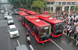 Baru 10 Hari, Bus Listrik di Surabaya Berhenti Beroperasi