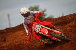 Crosser Astra Honda Dominasi Gelar Juara di Kejurnas Motocross 2022